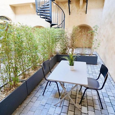 ליון Le Chana - Unique For 3 Guests - Terrace - St Paul מראה חיצוני תמונה